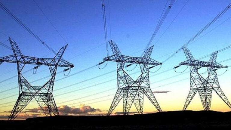El gobierno bonaerense traslada a las facturas el aumento de energía dispuesto por Nación